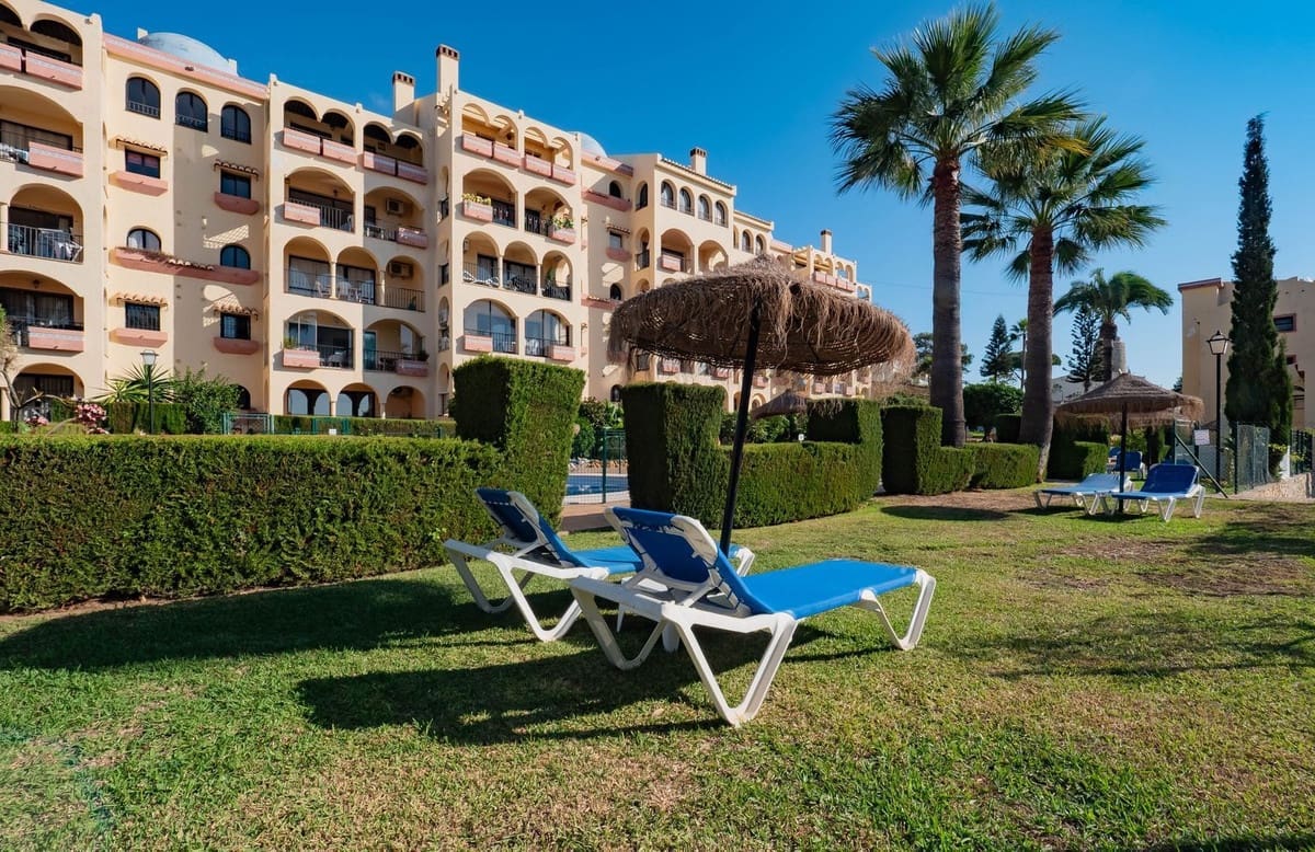 2 soverom Leilighet til salgs i Mijas Costa med svømmebasseng - € 329 000 (Ref: 9294074)