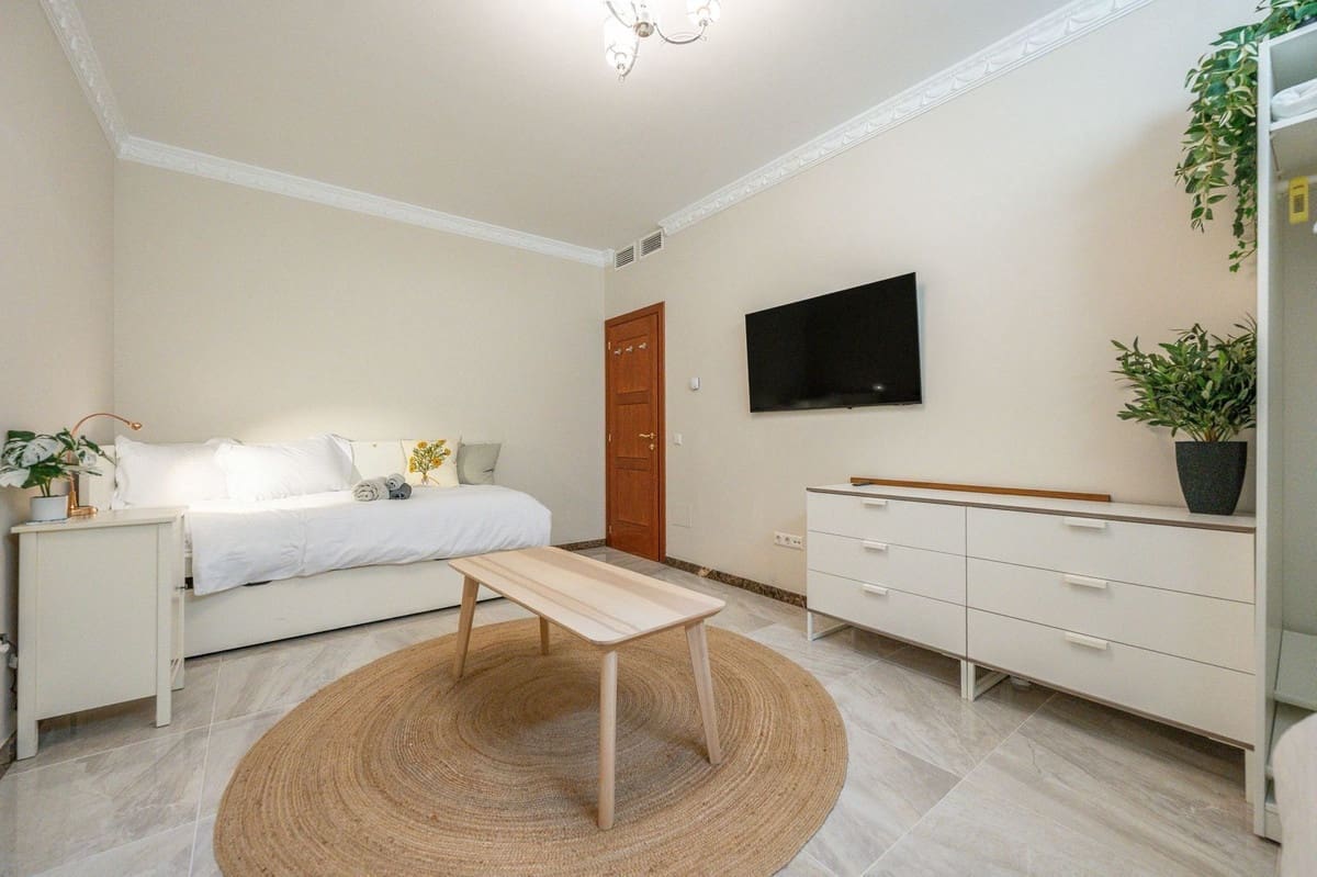 6 sypialnia Willa na sprzedaż w Marbesa z basenem garażem - 2 400 000 € (Ref: 9294075)