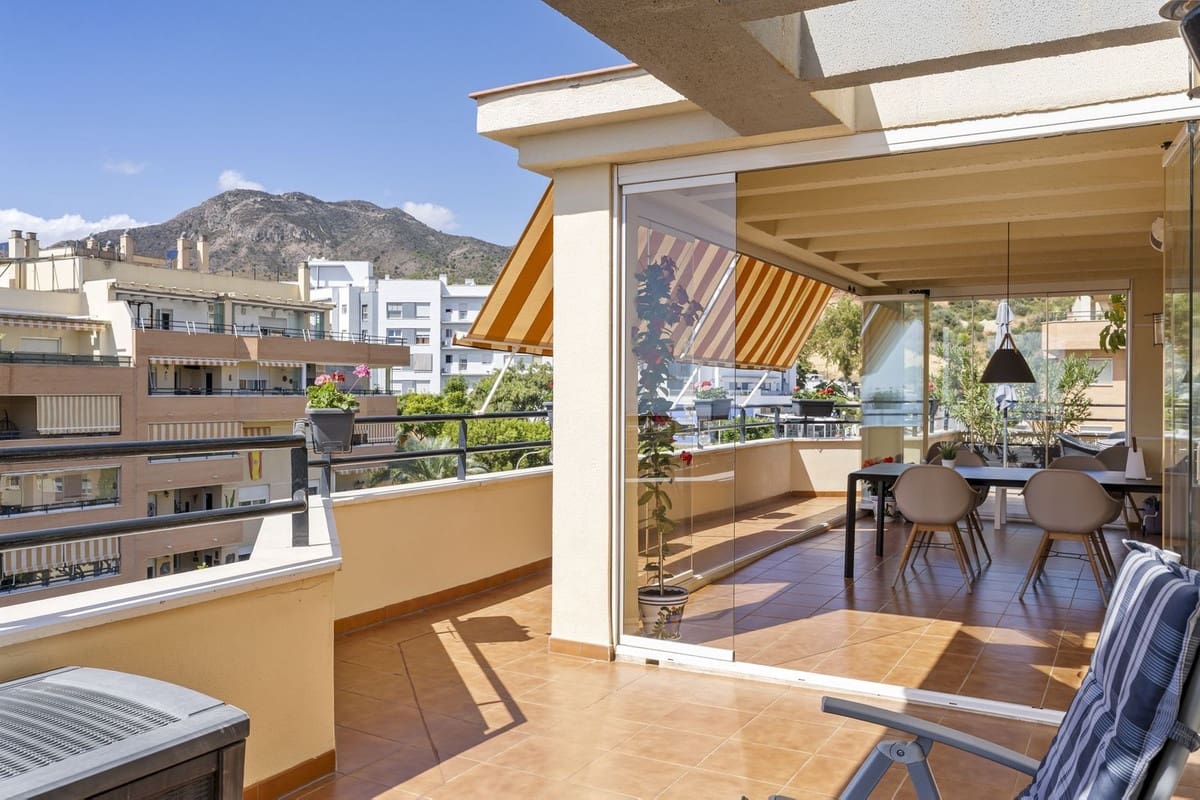 4 soveværelse Lejlighed til salg i Benalmadena med swimmingpool garage - € 649.000 (Ref: 9294076)