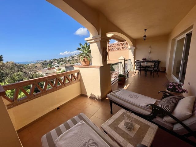 2 slaapkamer Penthouse te koop in Torrequebrada, Benalmádena met zwembad garage - € 449.000 (Ref: 9298929)