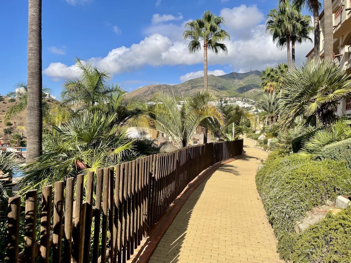 2 soveværelse Penthouse til salg i Torrequebrada med swimmingpool garage - € 449.000 (Ref: 9298929)