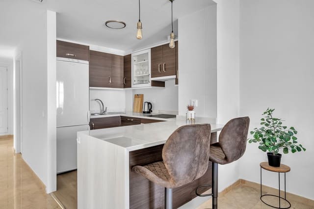 3 camera da letto Attico in vendita in Manilva con piscina garage - 265.000 € (Rif: 9300300)