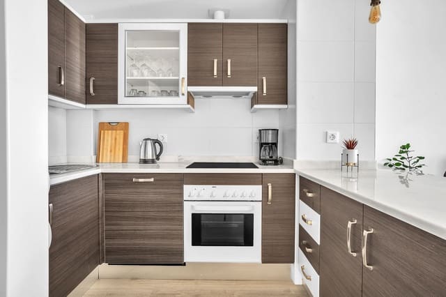 3 camera da letto Attico in vendita in Manilva con piscina garage - 265.000 € (Rif: 9300300)