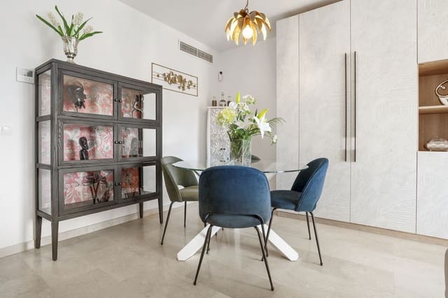 2 soverom Leilighet til salgs i Bel-Air, Estepona med svømmebasseng garasje - € 420 000 (Ref: 9300301)