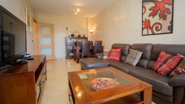 2 bedroom Apartment for sale in La Duquesa / Puerto de la Duquesa, Manilva with pool garage - € 379,000 (Ref: 9304838)