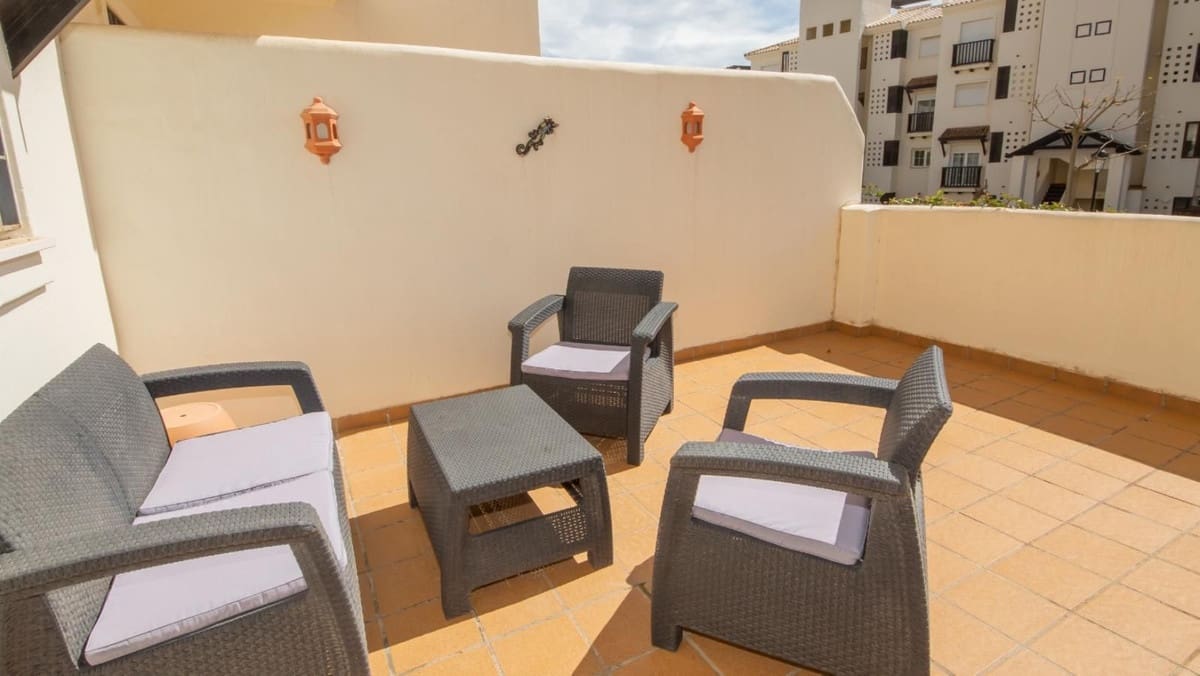 2 makuuhuone Huoneisto myytävänä paikassa La Duquesa / Puerto de la Duquesa mukana uima-altaan 
autotalli - 269 000 € (Ref: 9304839)