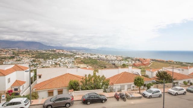 2 sovrum Lägenhet till salu i La Duquesa / Puerto de la Duquesa, Manilva med pool - 219 950 € (Ref: 9304840)