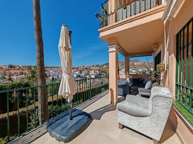 Pareado de 3 habitaciones en Riviera del Sol, Mijas en venta con piscina garaje - 474.000 € (Ref: 9306720)