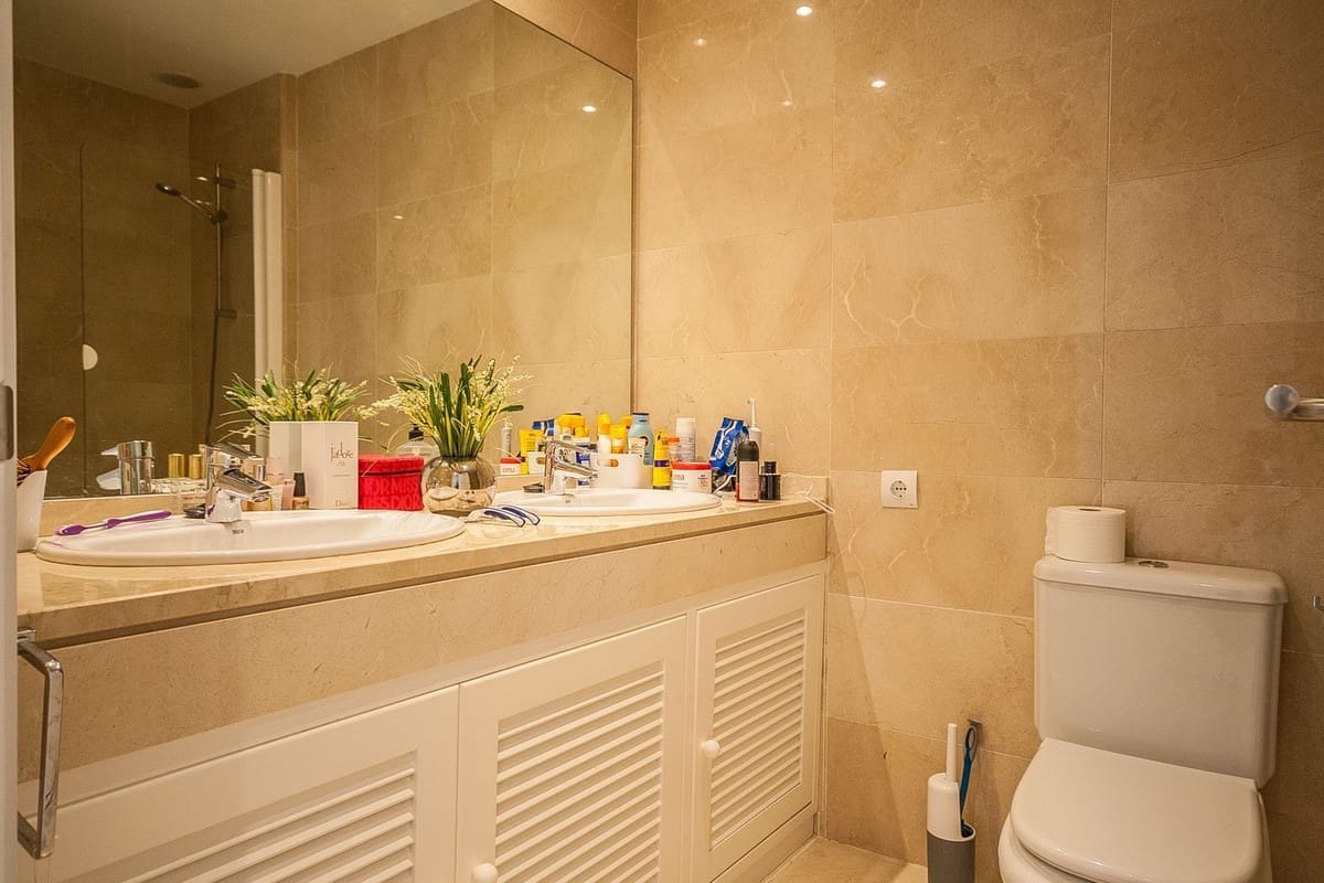 2 slaapkamer Appartement te koop in La Mairena met zwembad garage - € 385.000 (Ref: 9306721)