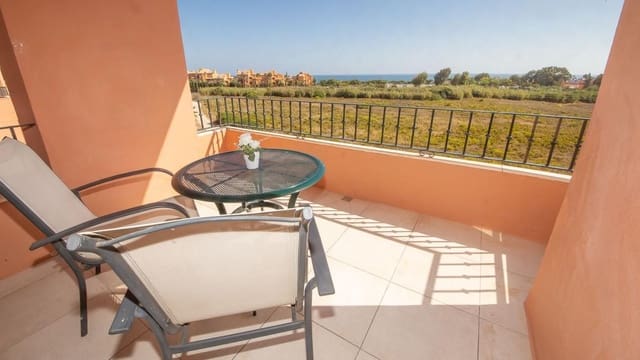 2 bedroom Apartment for sale in La Duquesa / Puerto de la Duquesa, Manilva with pool garage - € 229,000 (Ref: 9311152)