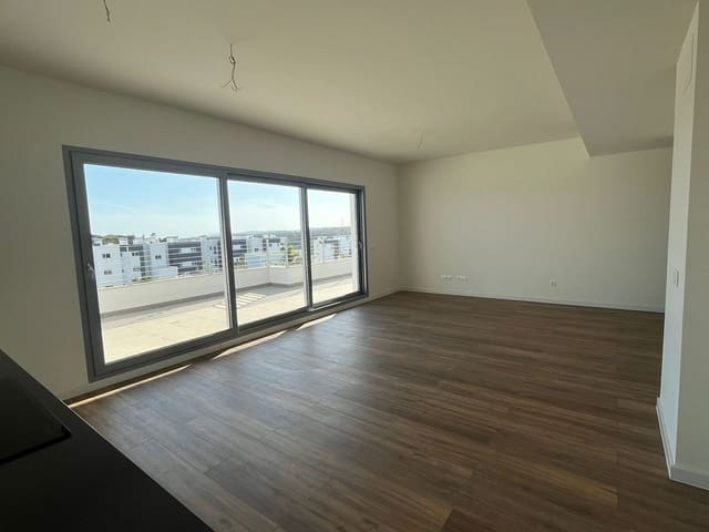 3 soveværelse Penthouse til salg i Estepona med swimmingpool garage - € 550.000 (Ref: 9311409)
