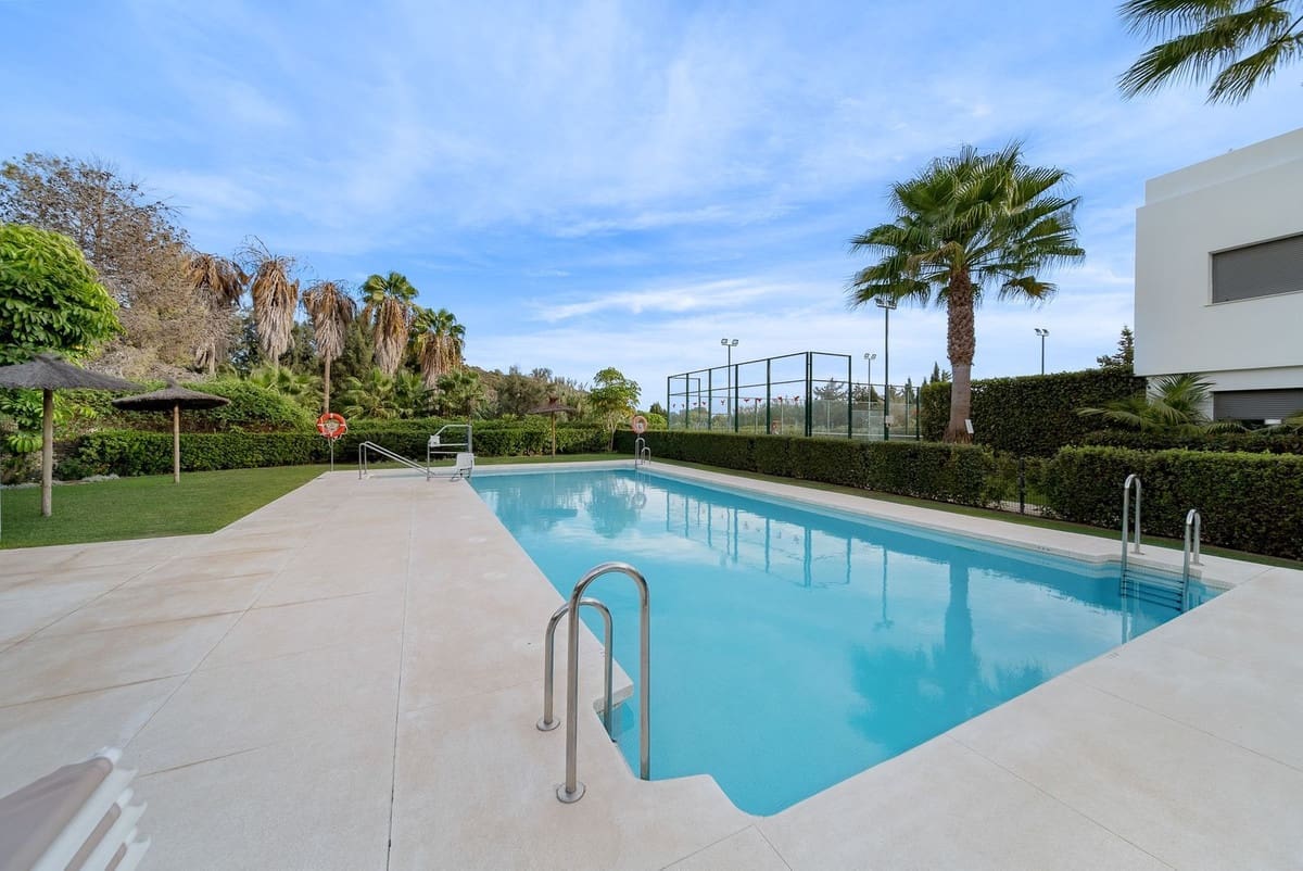 2 chambre Penthouse à vendre à Bahia de Casares avec piscine garage - 475 000 € (Ref: 9311410)