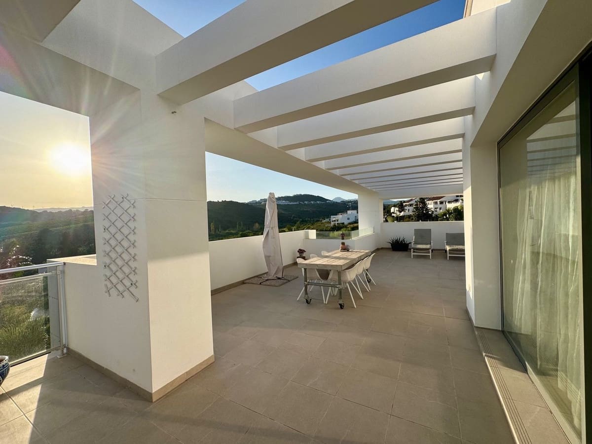 2 soverom Penthouse til salgs i Bahia de Casares med svømmebasseng garasje - € 475 000 (Ref: 9311410)