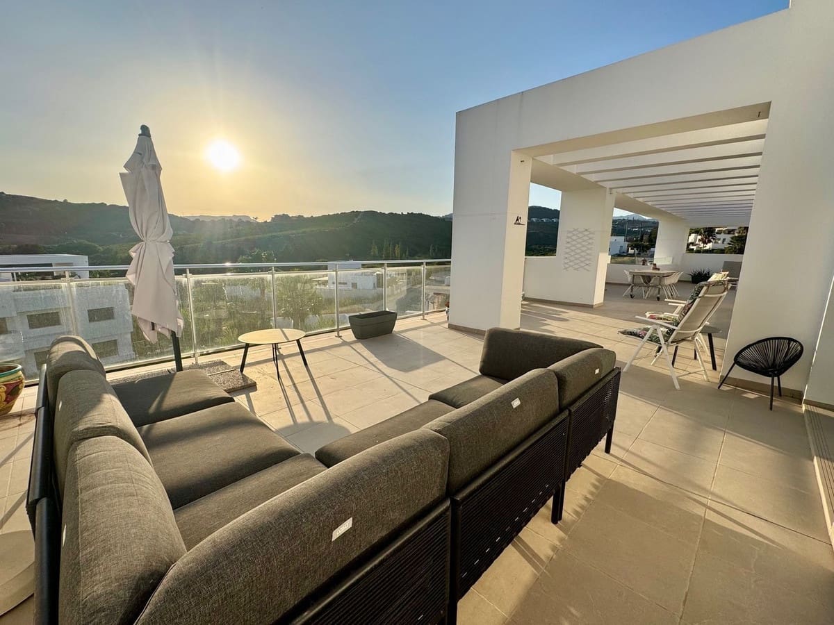 2 soverom Penthouse til salgs i Bahia de Casares med svømmebasseng garasje - € 475 000 (Ref: 9311410)
