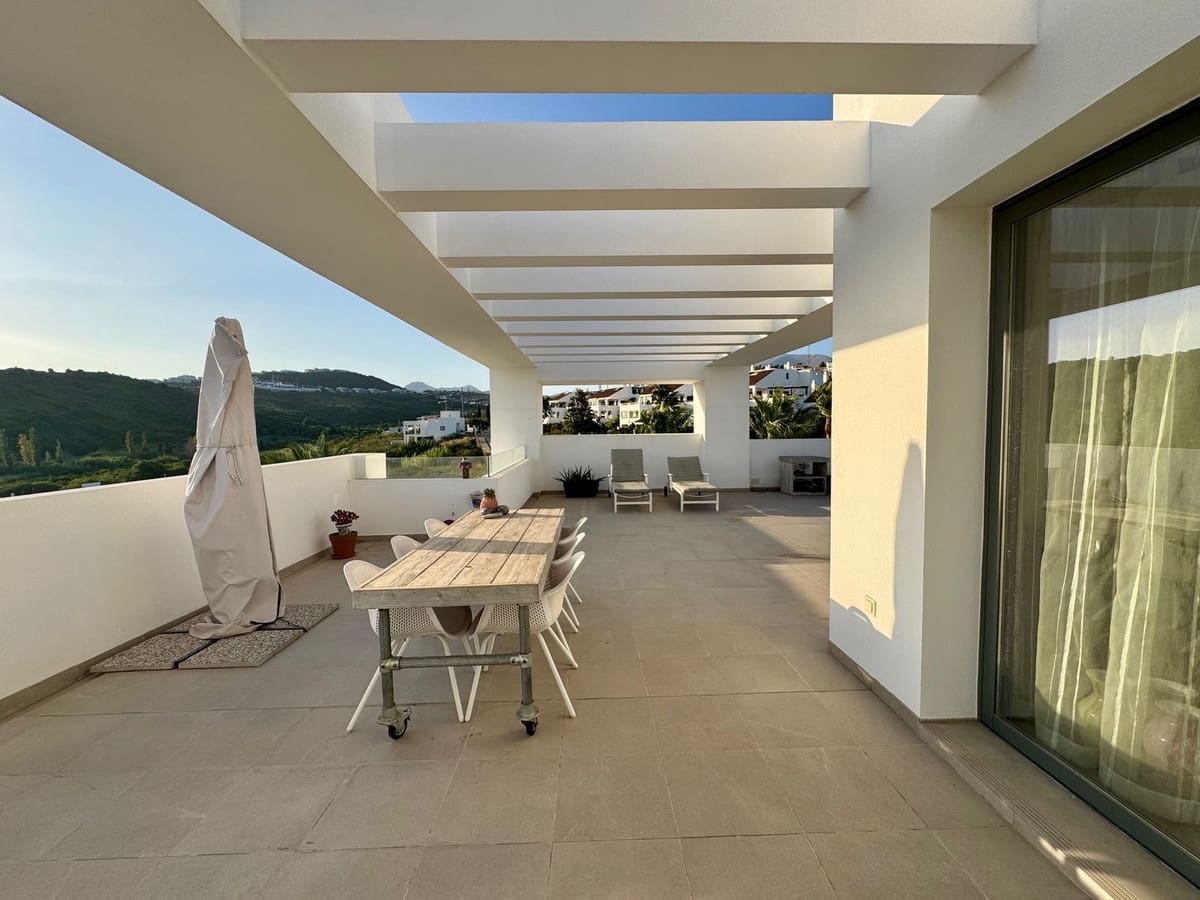 2 soverom Penthouse til salgs i Bahia de Casares med svømmebasseng garasje - € 475 000 (Ref: 9311410)