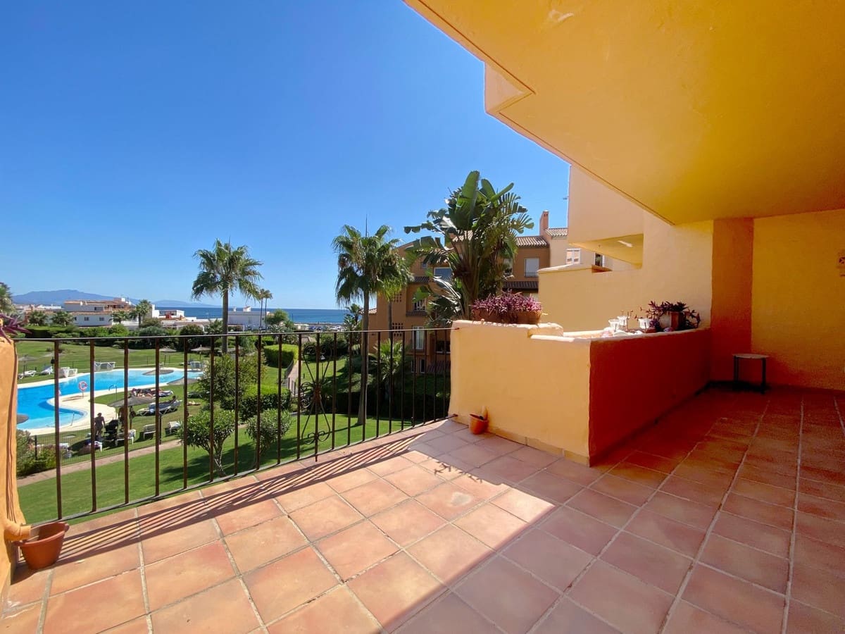 3 soveværelse Lejlighed til salg i La Duquesa / Puerto de la Duquesa med swimmingpool garage - € 540.000 (Ref: 9328679)