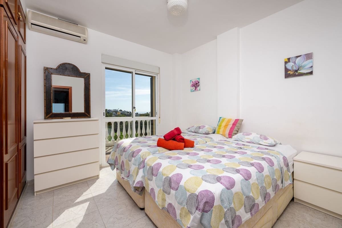 4 camera da letto Casa in vendita in Calahonda con piscina garage - 739.000 € (Rif: 9328682)
