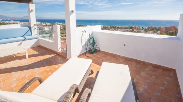 2 chambre Appartement à vendre à La Duquesa / Puerto de la Duquesa, Manilva avec piscine garage - 315 000 € (Ref: 9332690)