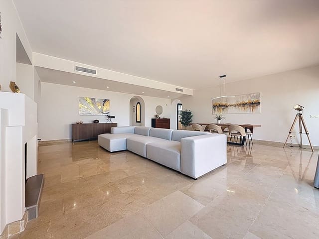 3 soveværelse Penthouse til salg i La Duquesa / Puerto de la Duquesa, Manilva med swimmingpool garage - € 510.000 (Ref: 9343511)