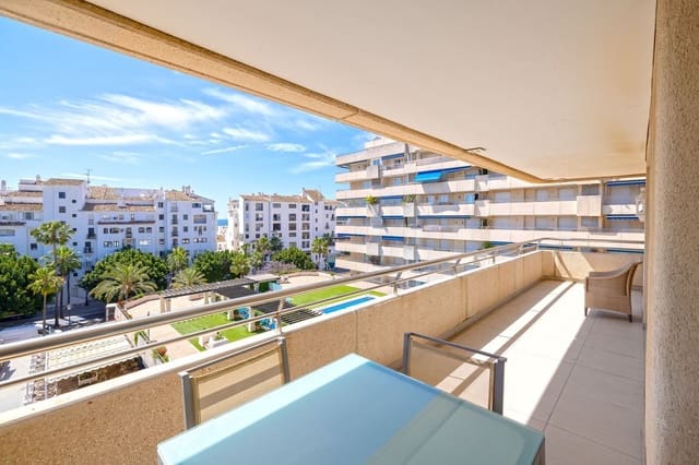 3 bedroom Apartment for sale in Puerto Banus, Marbella with pool garage - € 995,000 (Ref: 9343670)