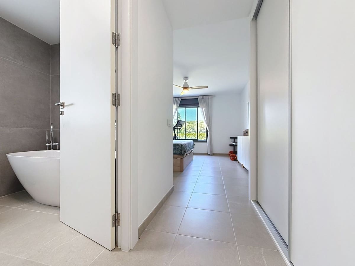 3 soveværelse Lejlighed til salg i Bahia de Casares med swimmingpool garage - € 539.000 (Ref: 9343671)