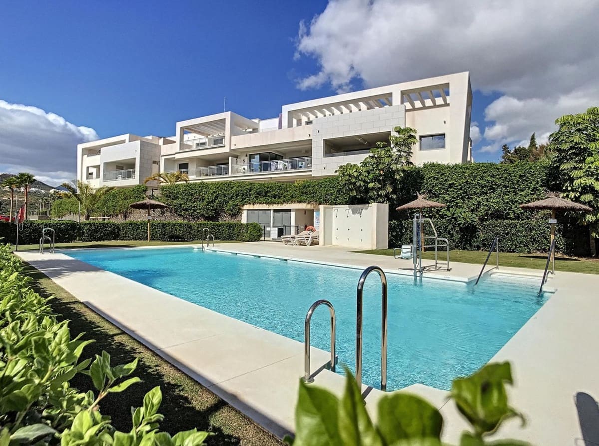 3 soveværelse Lejlighed til salg i Bahia de Casares med swimmingpool garage - € 539.000 (Ref: 9343671)