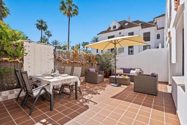 2 sypialnia Apartament na sprzedaż w La Duquesa / Puerto de la Duquesa, Manilva z basenem garażem - 430 000 € (Ref: 9343672)