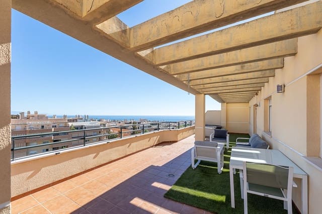 4 soveværelse Penthouse til salg i Torremolinos med swimmingpool garage - € 650.000 (Ref: 9345783)