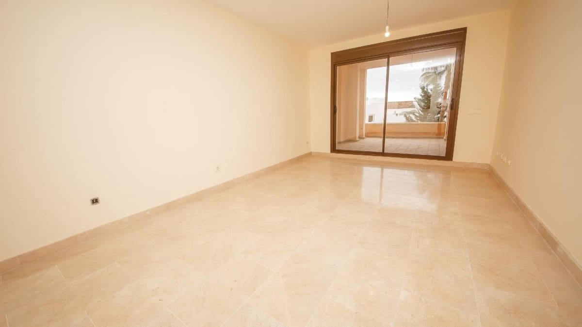 2 camera da letto Appartamento in vendita in La Duquesa / Puerto de la Duquesa con piscina garage - 229.000 € (Rif: 9347911)