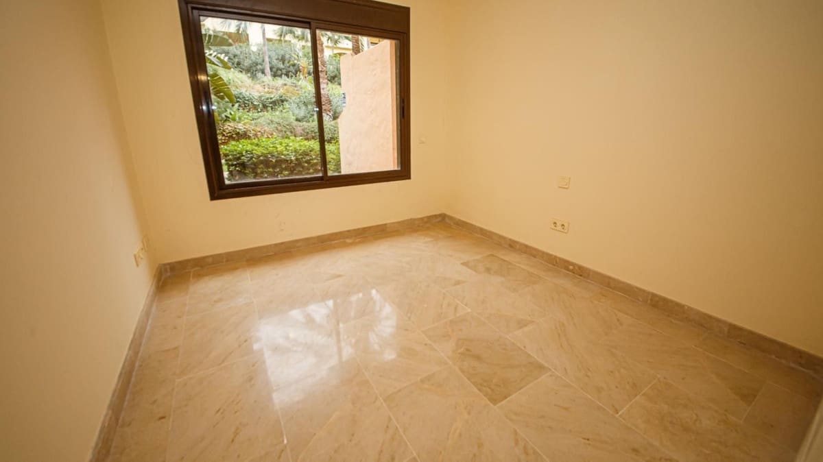 2 camera da letto Appartamento in vendita in La Duquesa / Puerto de la Duquesa con piscina garage - 229.000 € (Rif: 9347911)