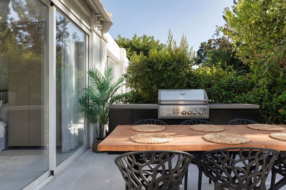 3 sypialnia Apartament na sprzedaż w La Quinta z basenem garażem - 695 000 € (Ref: 9359830)