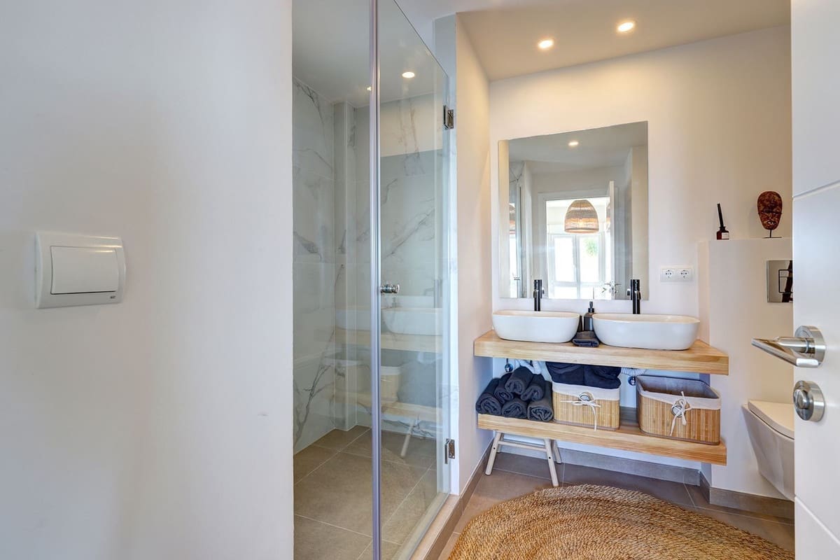 3 sypialnia Apartament na sprzedaż w Estepona - 1 250 000 € (Ref: 9359831)