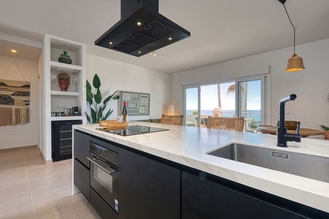 3 sypialnia Apartament na sprzedaż w Estepona - 1 250 000 € (Ref: 9359831)