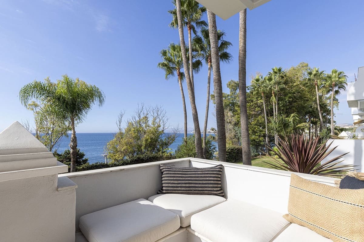 3 sypialnia Apartament na sprzedaż w Estepona - 1 250 000 € (Ref: 9359831)