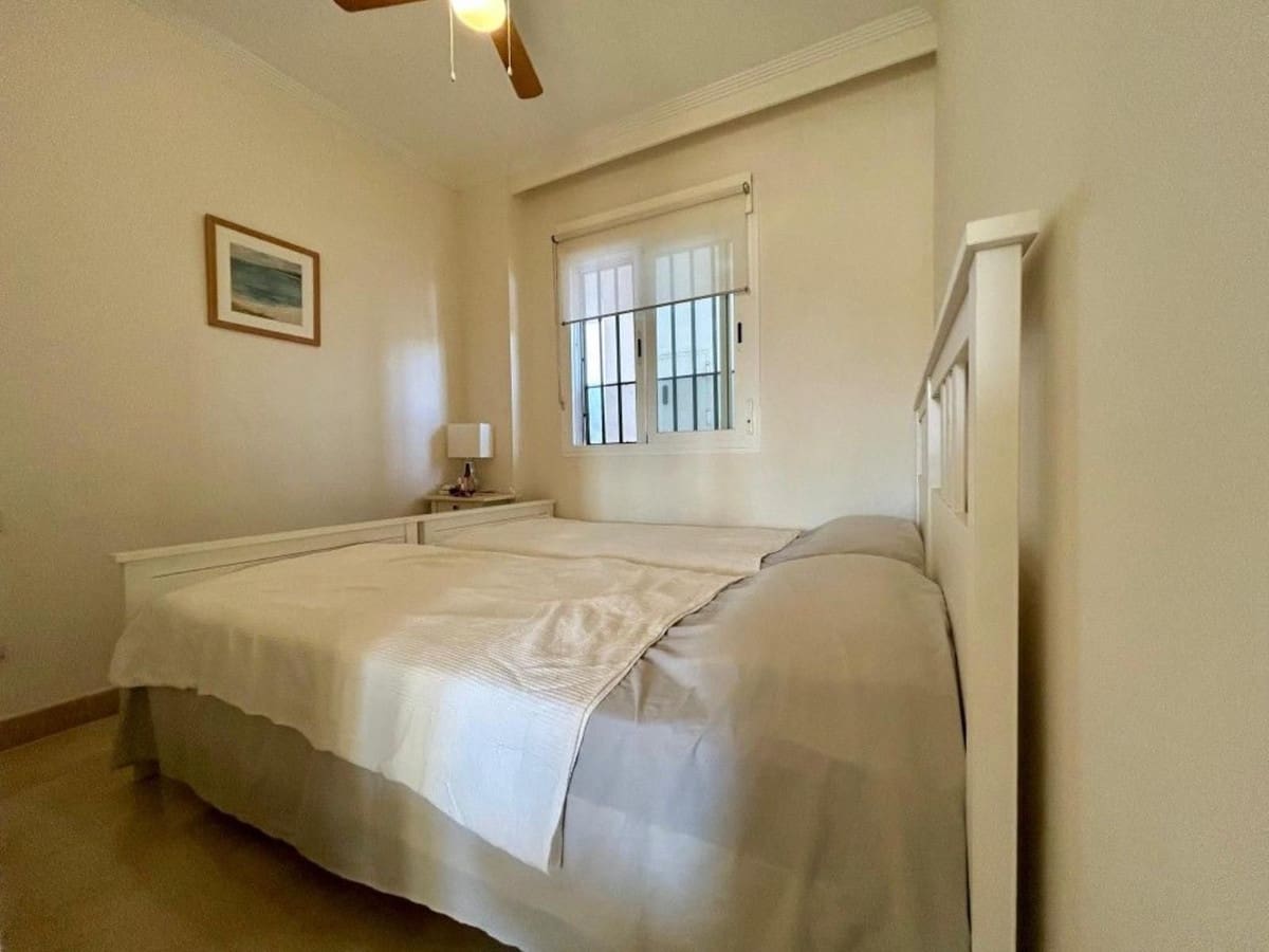 2 sypialnia Apartament na sprzedaż w La Cala de Mijas z basenem garażem - 285 000 € (Ref: 9362958)