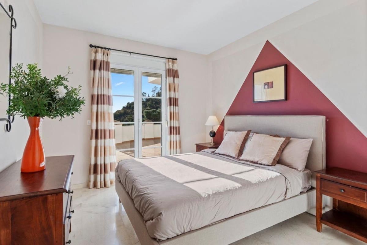 3 soverom Leilighet til salgs i Benahavis med svømmebasseng garasje - € 425 000 (Ref: 9369018)