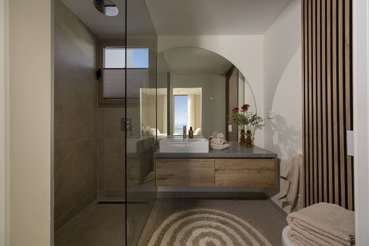 2 sypialnia Apartament na sprzedaż w La Cala de Mijas z basenem garażem - 915 000 € (Ref: 9369019)