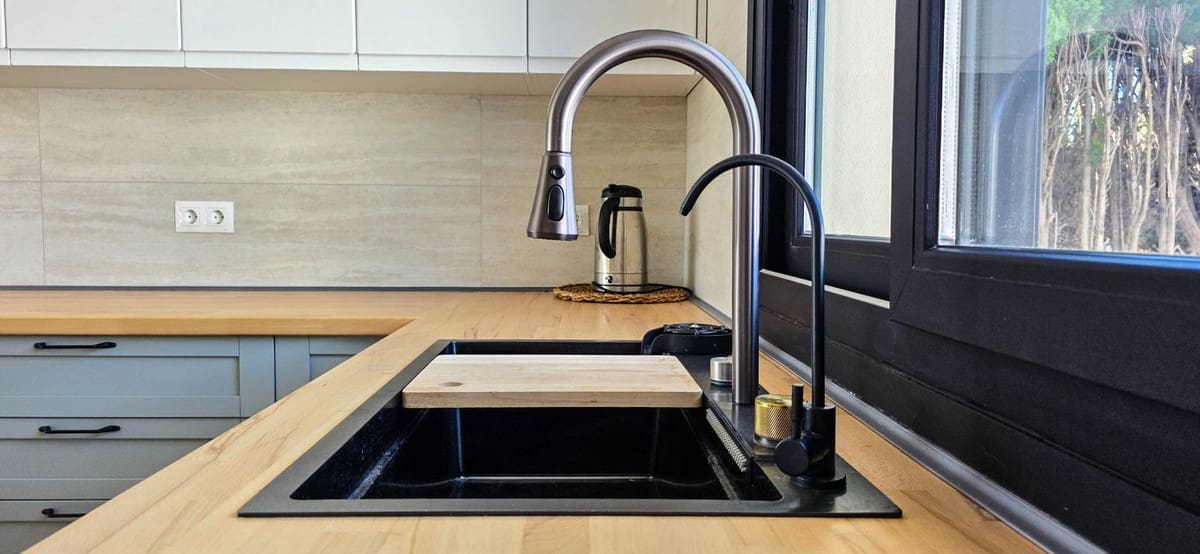 4 chambre Villa/Maison à vendre à La Duquesa / Puerto de la Duquesa avec piscine garage - 935 000 € (Ref: 9372046)