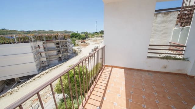 2 soverom Leilighet til salgs i La Duquesa / Puerto de la Duquesa, Manilva med svømmebasseng garasje - € 244 950 (Ref: 9379996)
