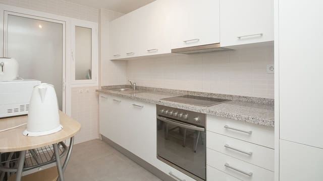 2 soverom Leilighet til salgs i La Duquesa / Puerto de la Duquesa, Manilva med svømmebasseng garasje - € 244 950 (Ref: 9379996)
