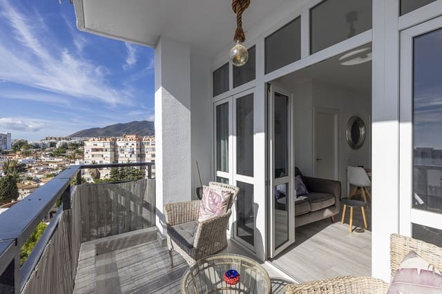 1 makuuhuone Kattohuoneisto myytävänä paikassa Benalmádena mukana uima-altaan 
autotalli - 295 000 € (Ref: 9379997)