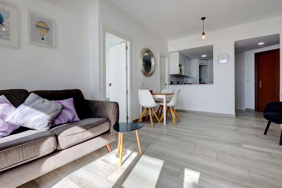 1 slaapkamer Penthouse te koop in Benalmadena met zwembad garage - € 295.000 (Ref: 9379997)