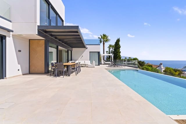 4 quarto Moradia para venda em Manilva com piscina garagem - 2 495 000 € (Ref: 9383088)