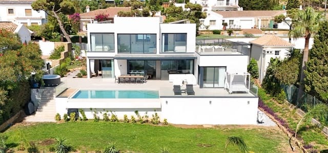 4 quarto Moradia para venda em Manilva com piscina garagem - 2 495 000 € (Ref: 9383088)