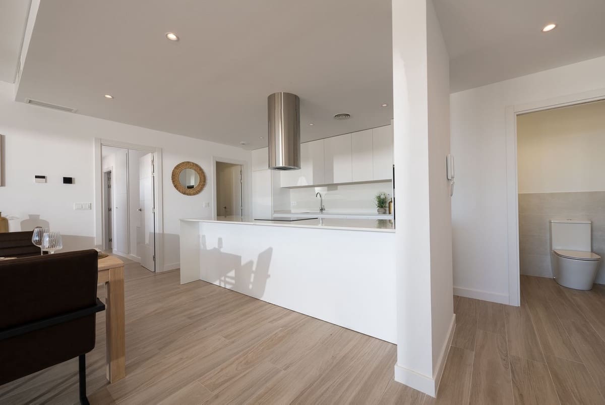 4 soverom Leilighet til salgs i La Cala de Mijas med svømmebasseng garasje - € 1 050 000 (Ref: 9383089)