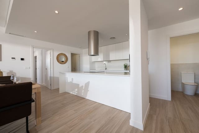 4 makuuhuone Huoneisto myytävänä paikassa La Cala de Mijas, Mijas mukana uima-altaan 
autotalli - 1 050 000 € (Ref: 9383089)