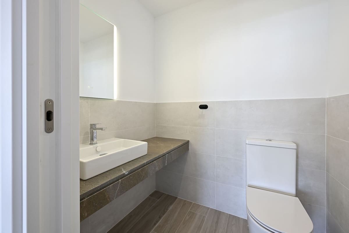 Apartamento de 4 habitaciones en La Cala de Mijas en venta con piscina garaje - 1.050.000 € (Ref: 9383089)