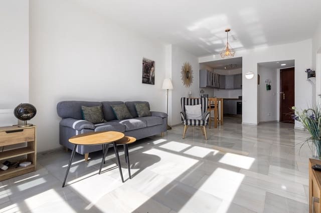 1 soverom Penthouse til salgs i Benalmádena med svømmebasseng garasje - € 295 000 (Ref: 9383090)
