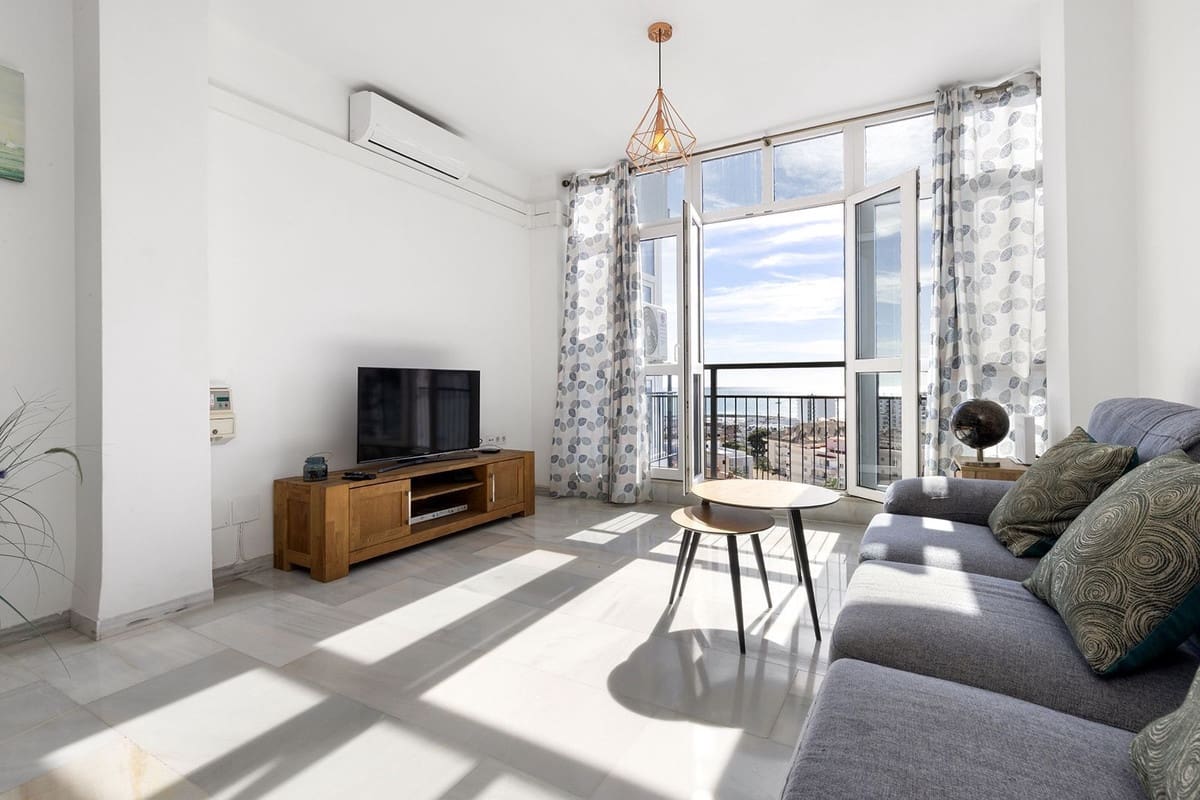 1 soveværelse Penthouse til salg i Benalmadena med swimmingpool garage - € 295.000 (Ref: 9383090)