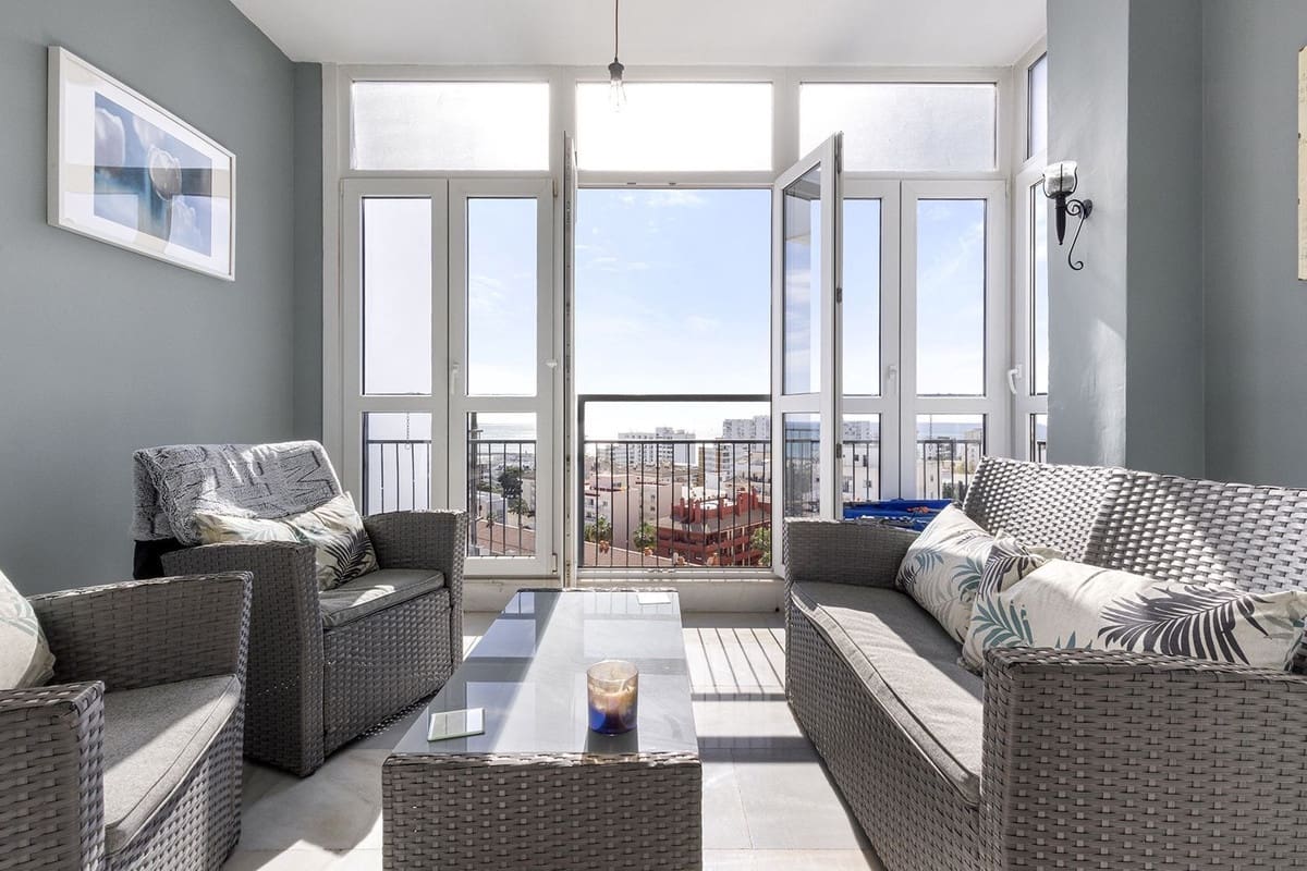 1 soveværelse Penthouse til salg i Benalmadena med swimmingpool garage - € 295.000 (Ref: 9383090)